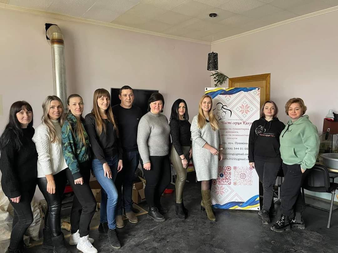 Сьогодні до ГО «Чисті серця Калуш» завітала Ірина Серняк, кар’єрна радниця з ХАБ “Вона” м.Івано-Франківськ.